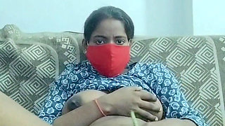 Desi Indian GF Hard Pussy Fingering and Clit Rubbing with Loud Moaning Orgasm. His Magic Finger Always Make Me Unctrolled