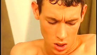 Young homosexuals in ass fucking threesome